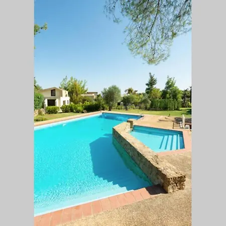 Villa Olivia Sani With Shared Pool
